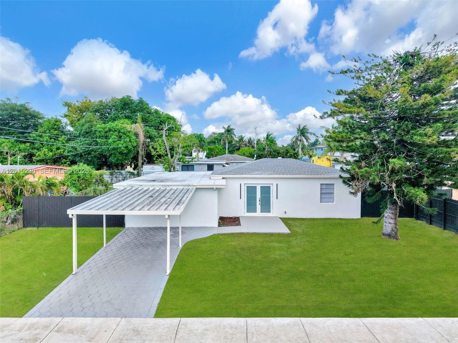12621 NW 22nd Ct, Miami FL 33167