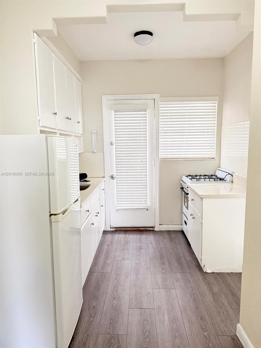 1007 Meridian Ave # 9, Miami Beach FL 33139