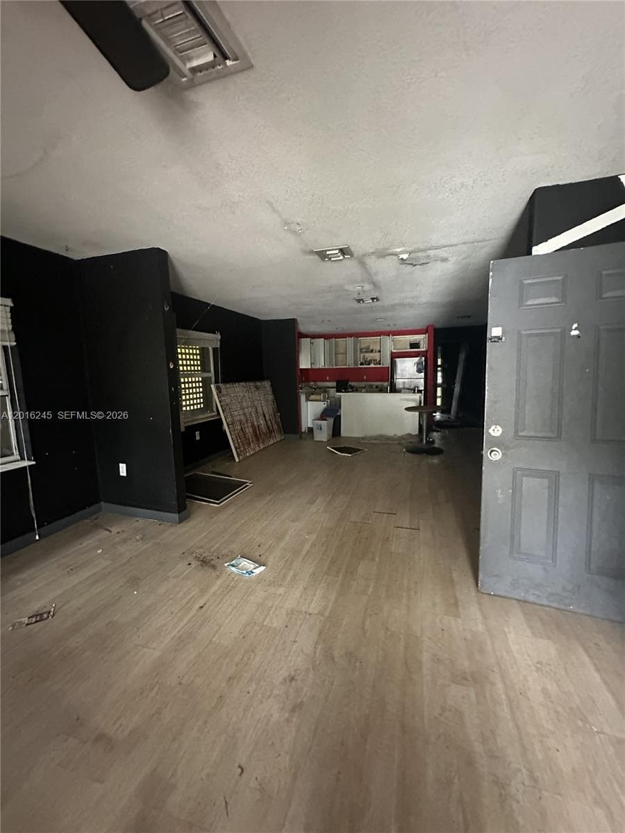 1891 NW 62nd Ter, Miami FL 33147