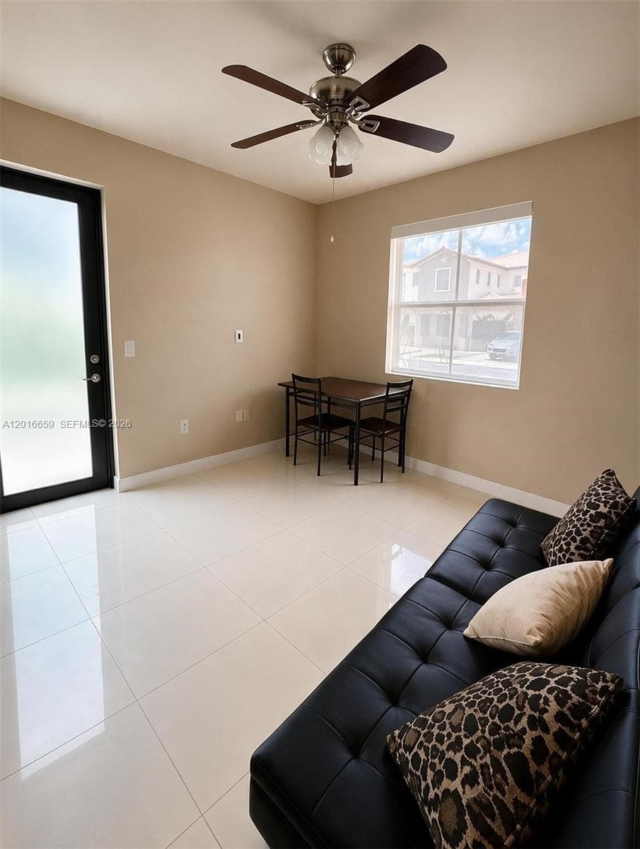 9845 NW 86th Ter, Doral FL 33178