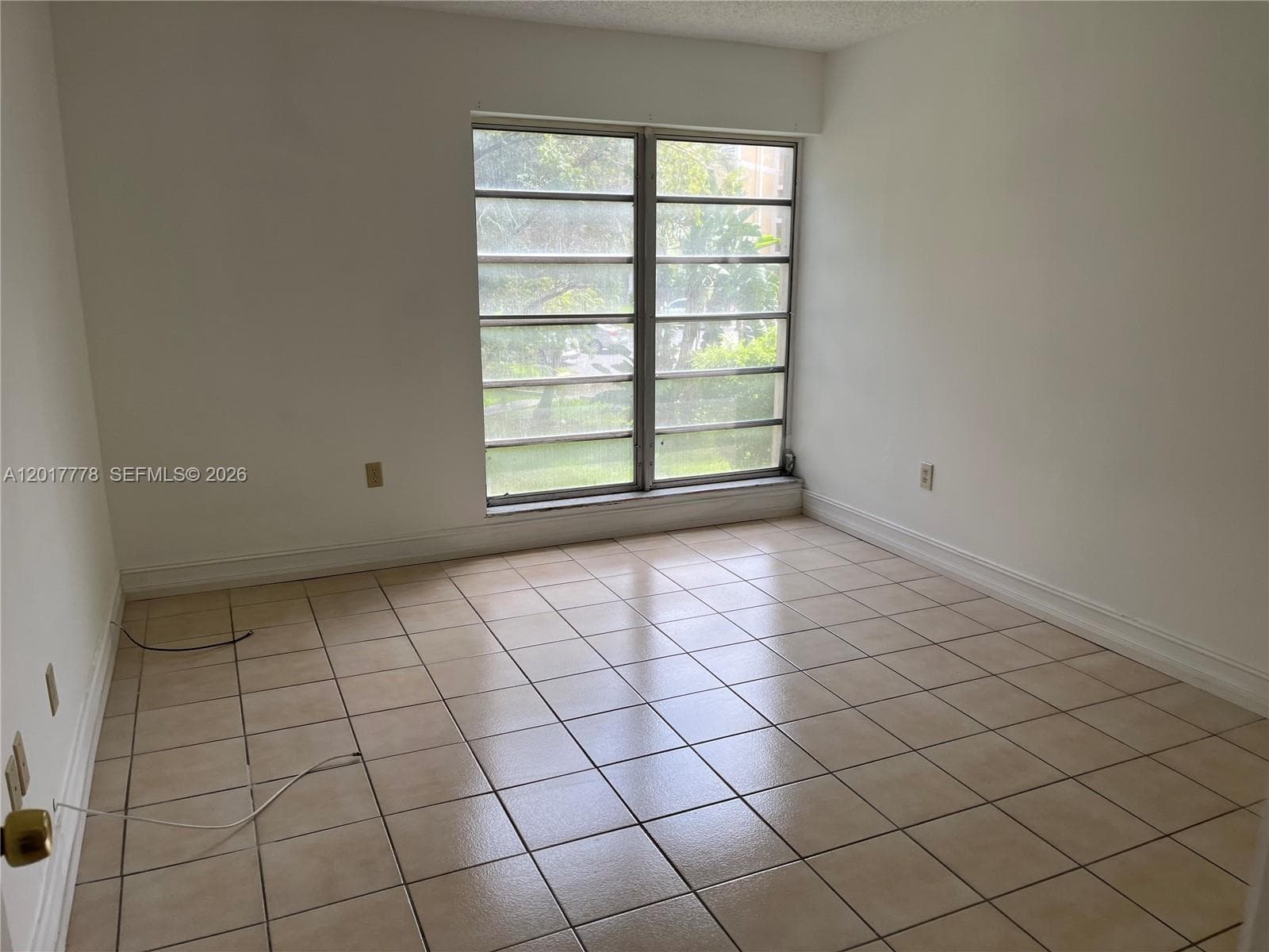 9190 Fontainebleau Blvd # 202, Miami FL 33172