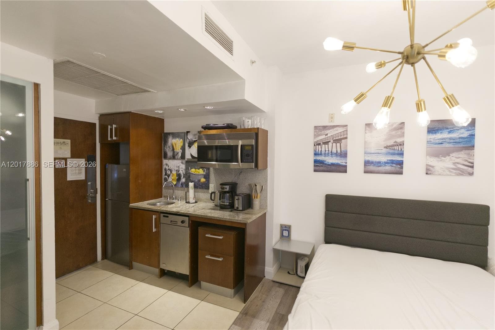 1036 Ocean Dr # B308, Miami Beach FL 33139