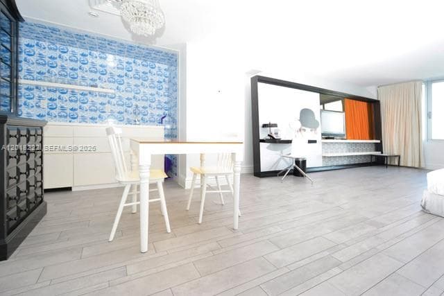 1100 West Ave # 425, Miami Beach FL 33139