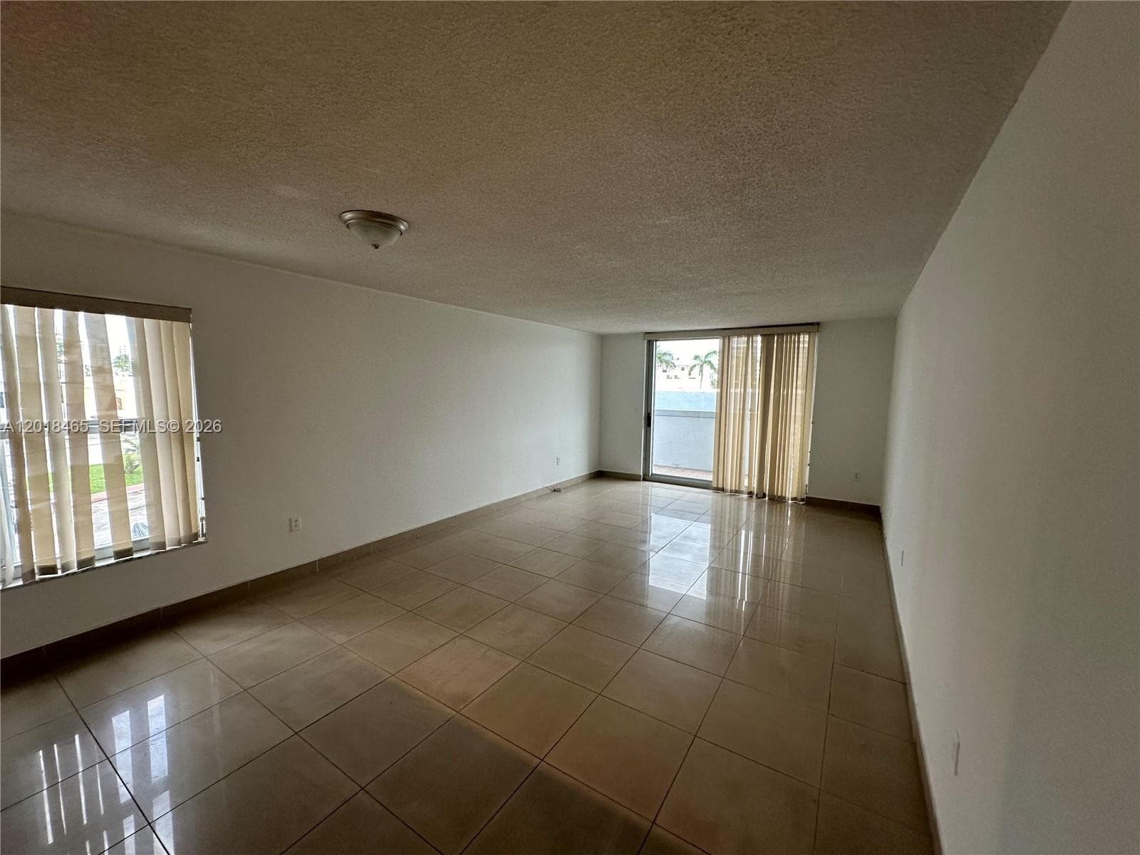 7118 Bonita Dr # 305, Miami Beach FL 33141