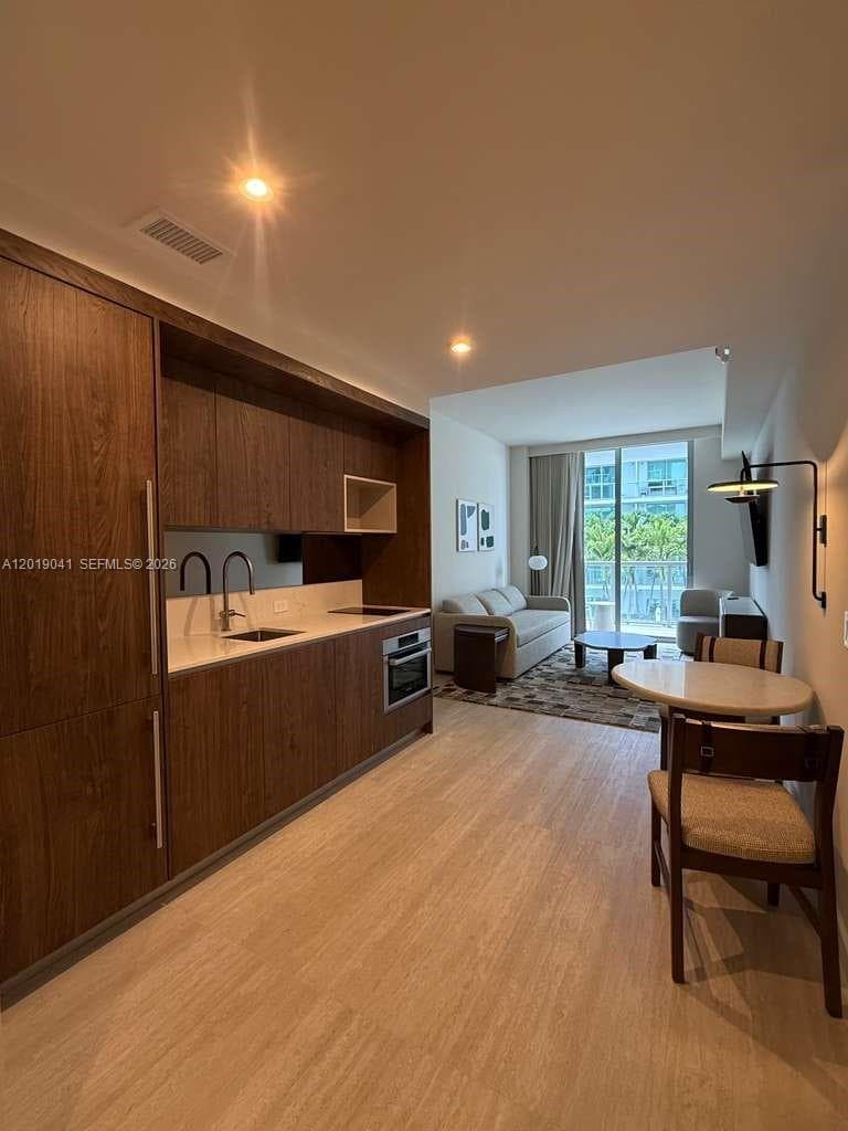 1611 SW 2nd ave # 510, Miami FL 33129