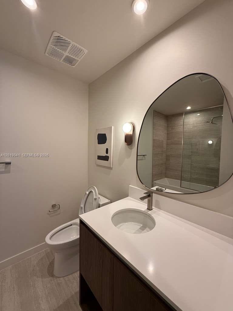 1611 SW 2nd ave # 510, Miami FL 33129