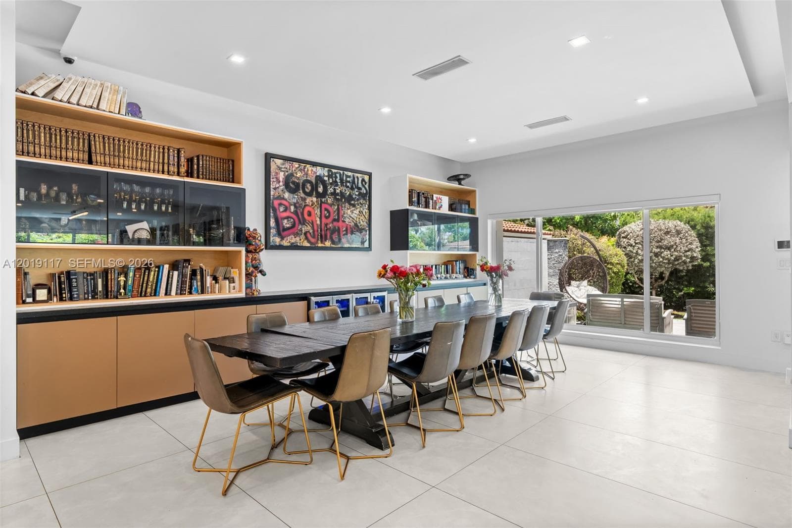 3748 Prairie Ave, Miami Beach FL 33140