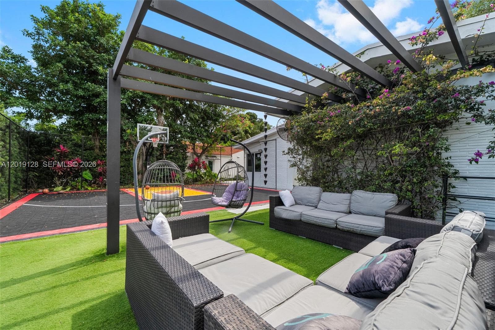 3758 Prairie Ave, Miami Beach FL 33140