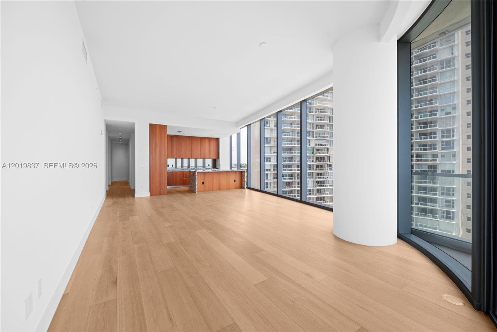 175 SE 25 Rd # 801, Miami FL 33129