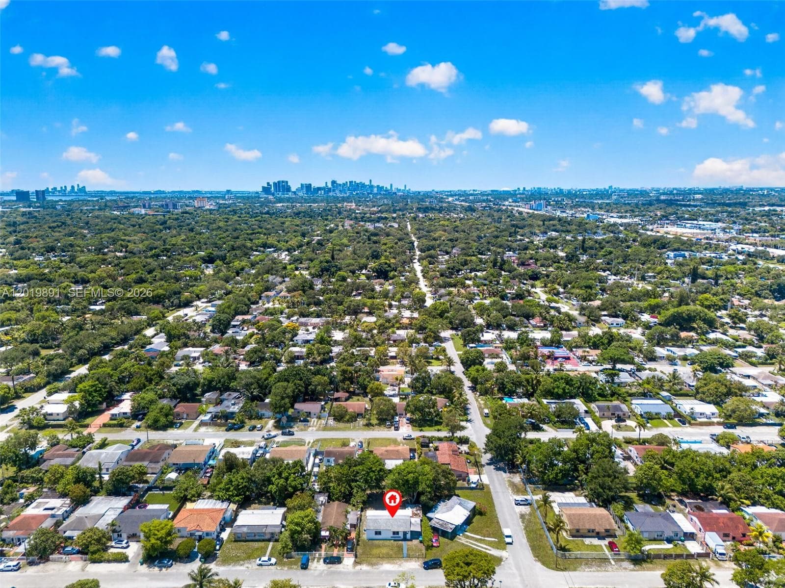280 NW 101st St, Miami FL 33150