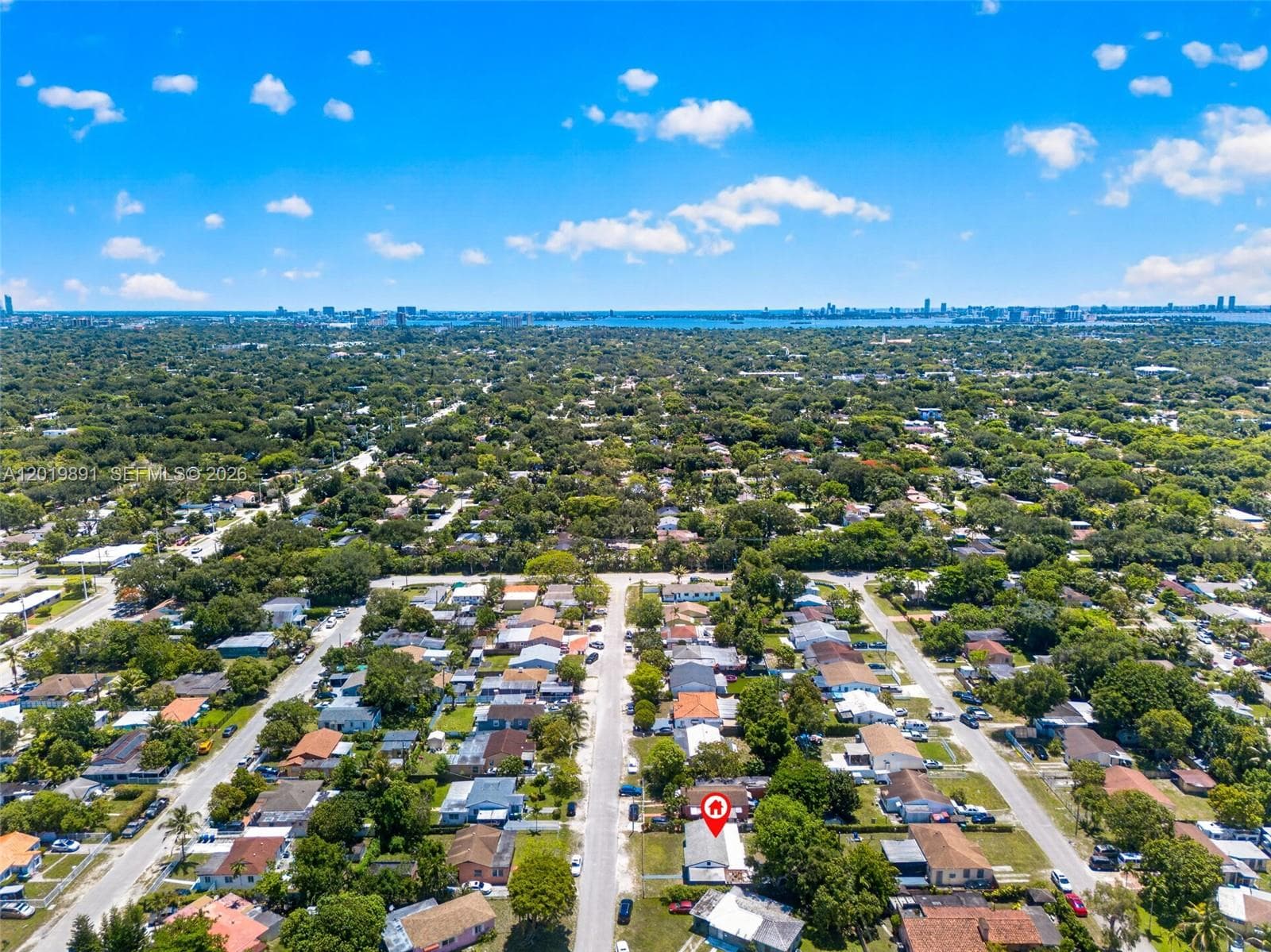 280 NW 101st St, Miami FL 33150