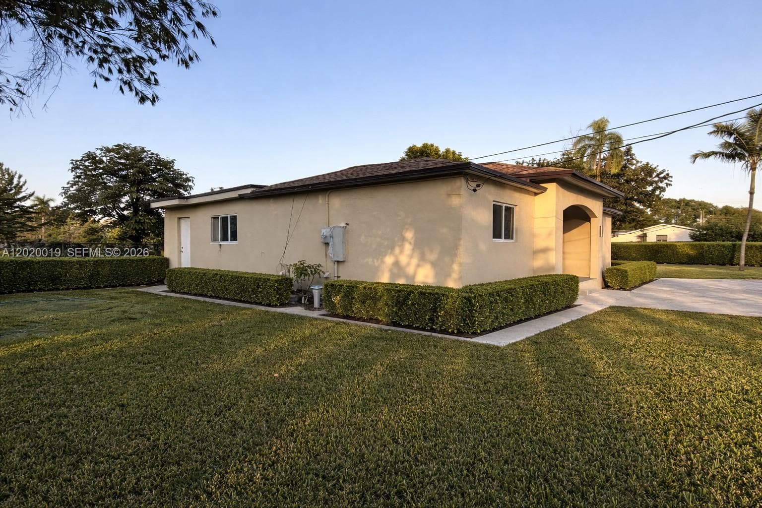2295 NW 115th St, Miami FL 33167