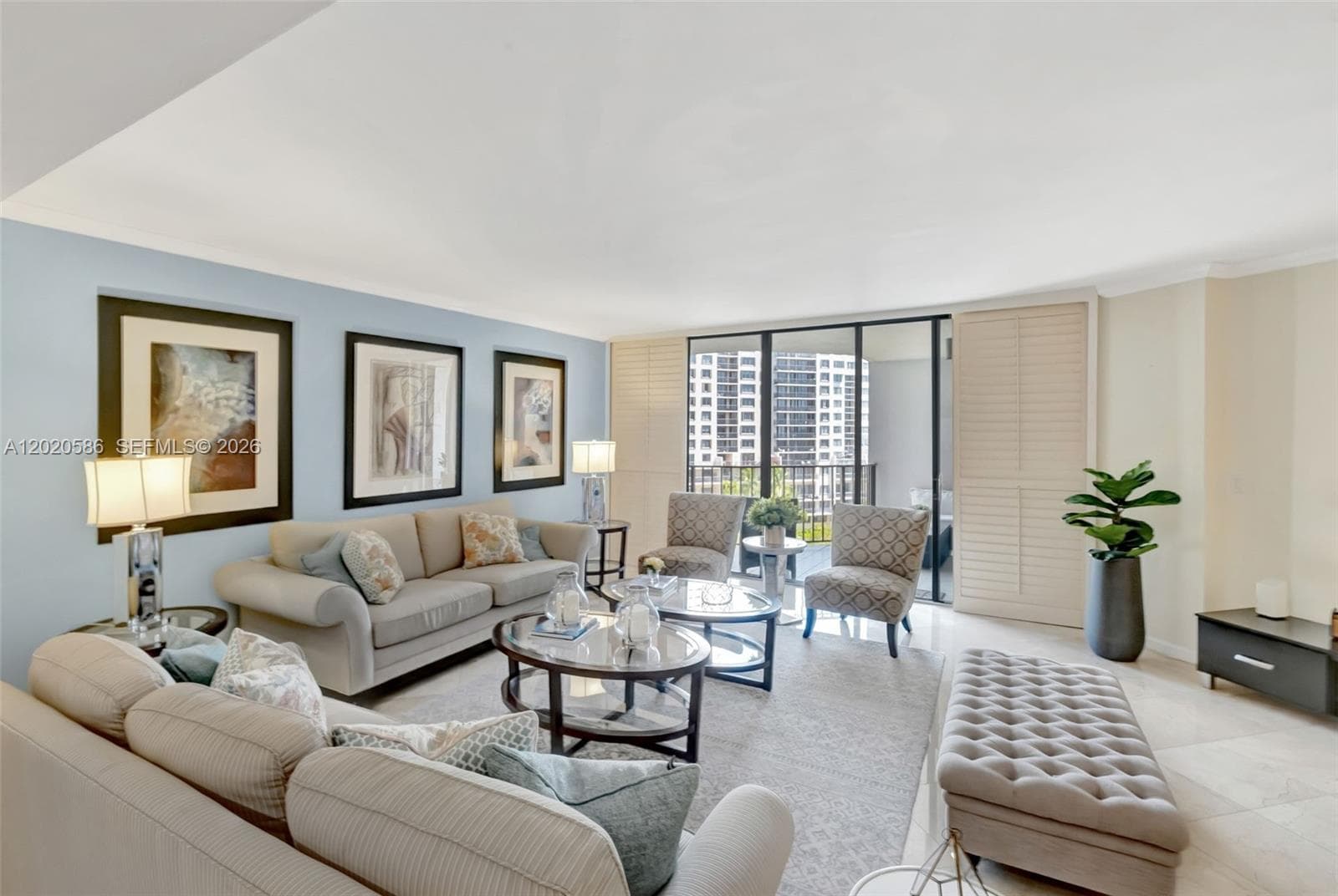520 Brickell Key Dr # A914, Miami FL 33131