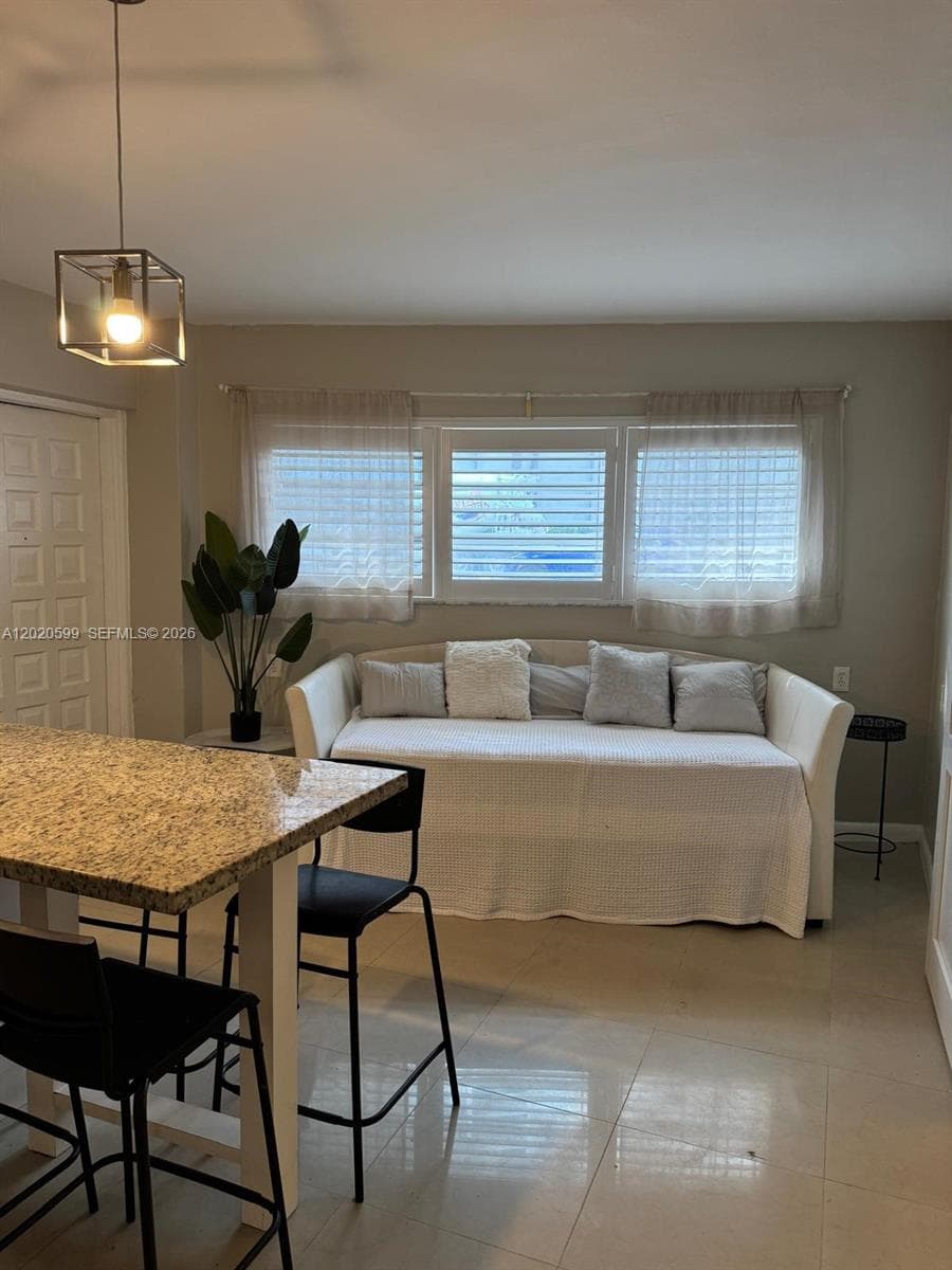 6767 Indian Creek Dr # 11, Miami Beach FL 33141