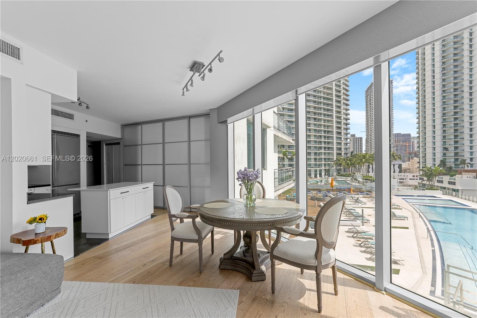 92 SW 3rd St # 1201, Miami FL 33130