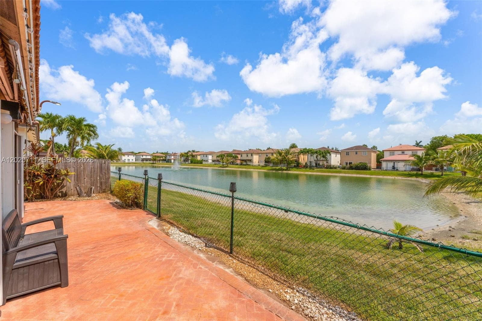 11318 NW 44th Ter, Doral FL 33178