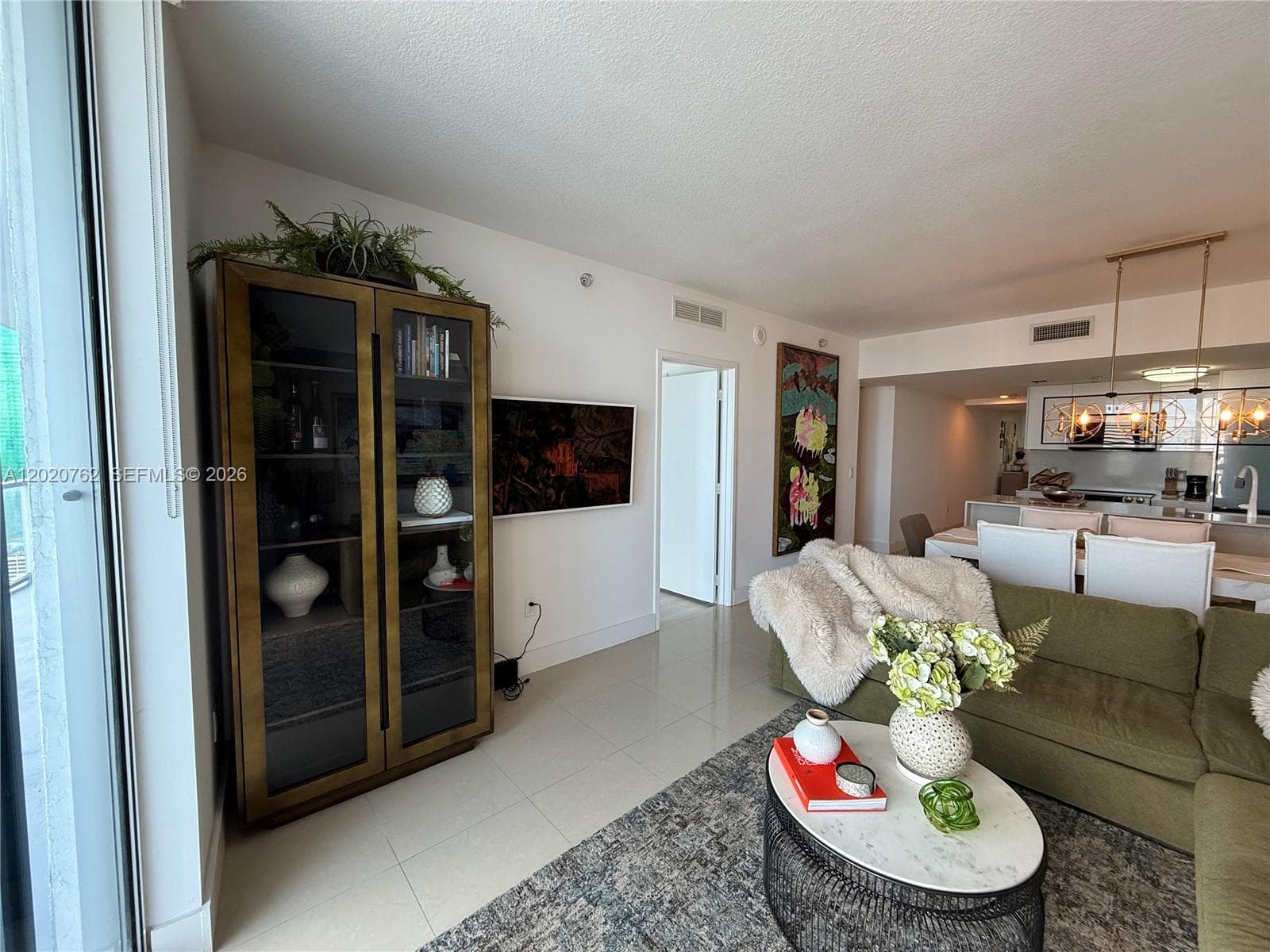 185 SW 7th St # 3803, Miami FL 33130