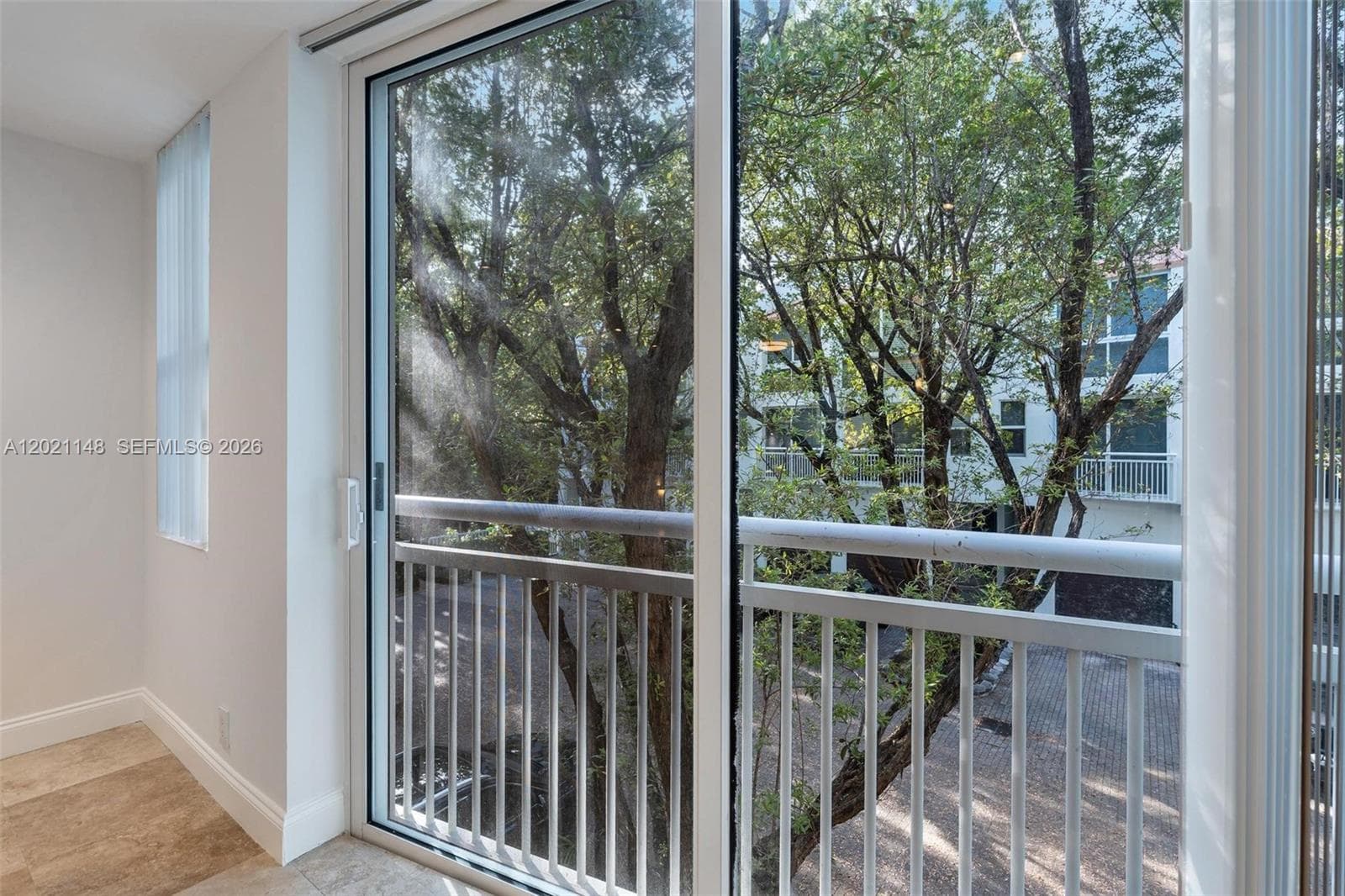 325 Meridian Ave # 5, Miami Beach FL 33139