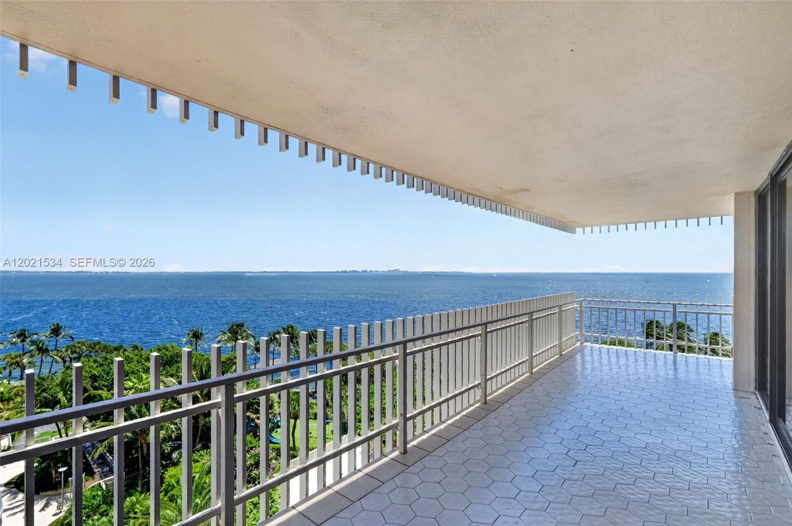 2 Grove Isle Dr # 802, Miami FL 33133