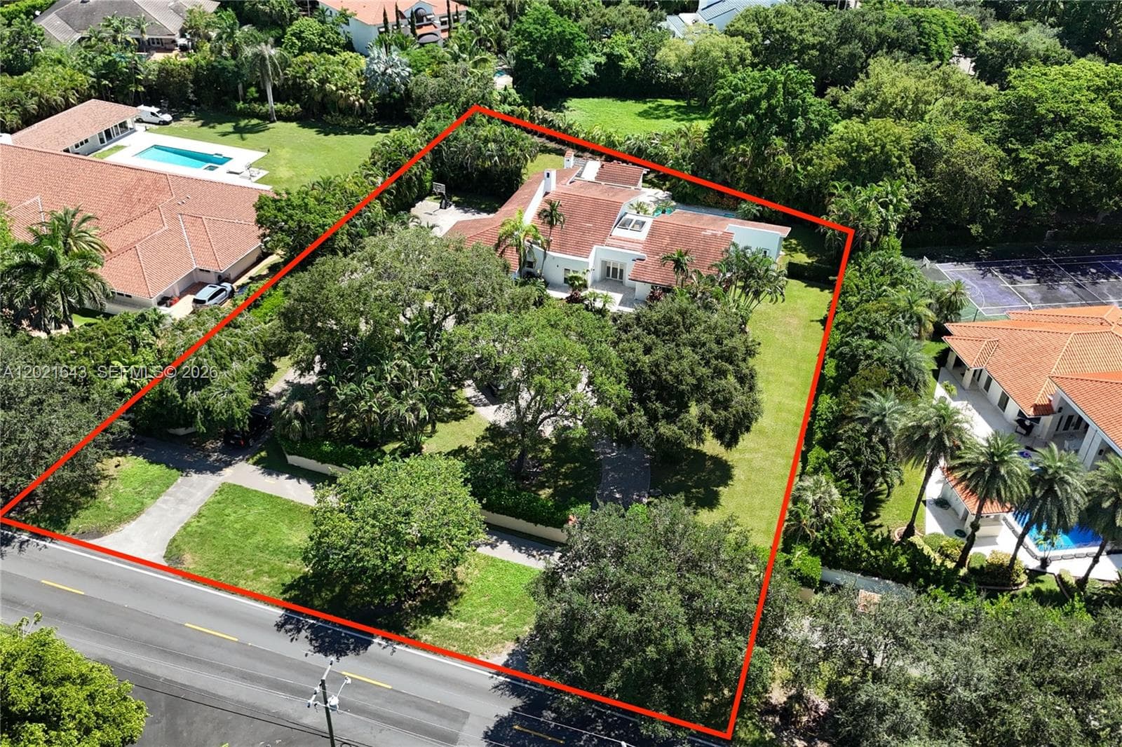 8303 Old Cutler Rd, Coral Gables FL 33143