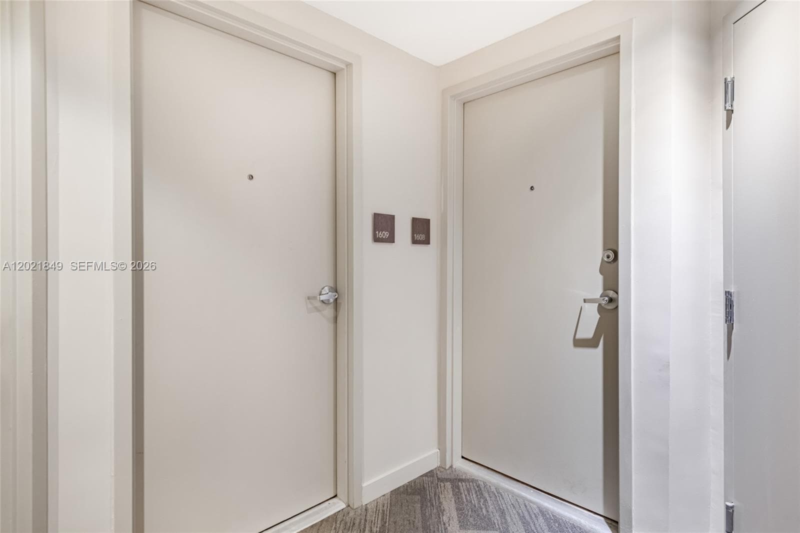 1010 SW 2nd Ave # 1608, Miami FL 33130