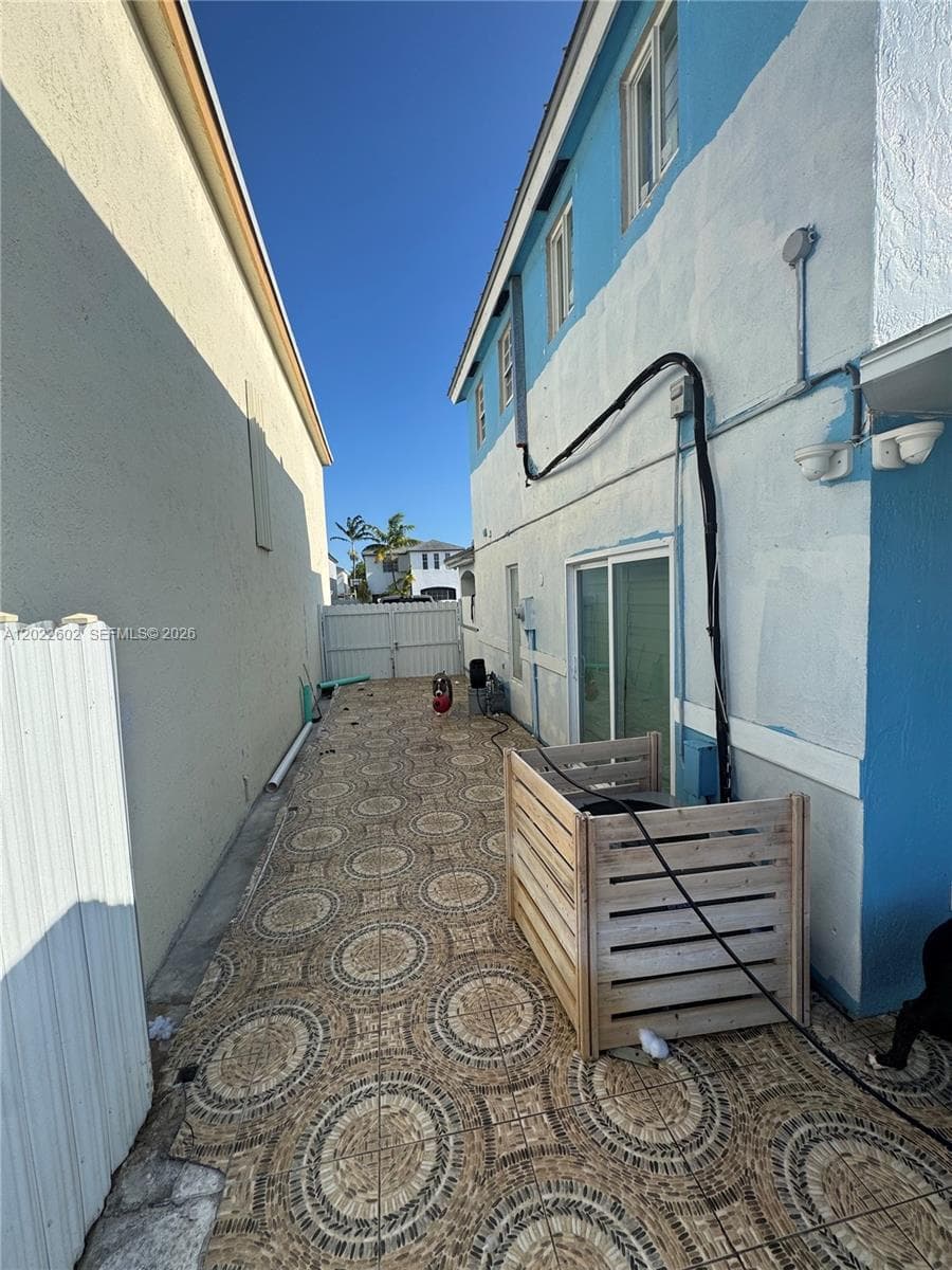 14017 SW 160th Ter, Miami FL 33177