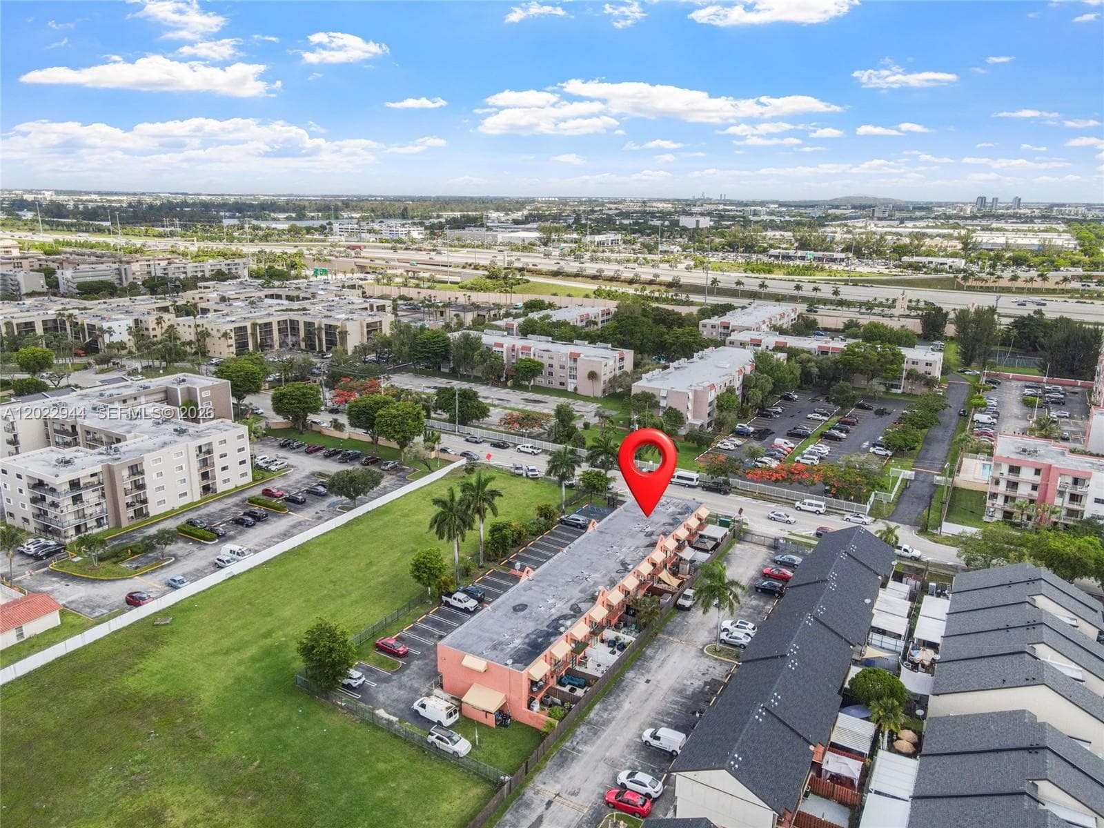 8454 NW 8th St # 2, Miami FL 33126