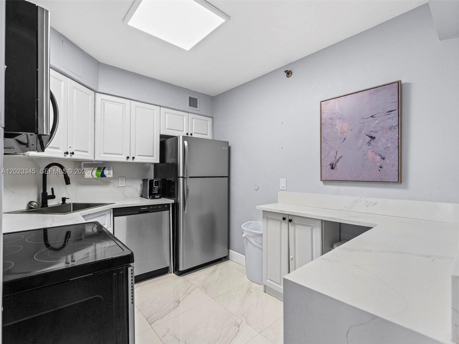 5225 Collins Ave # 1509, Miami Beach FL 33140