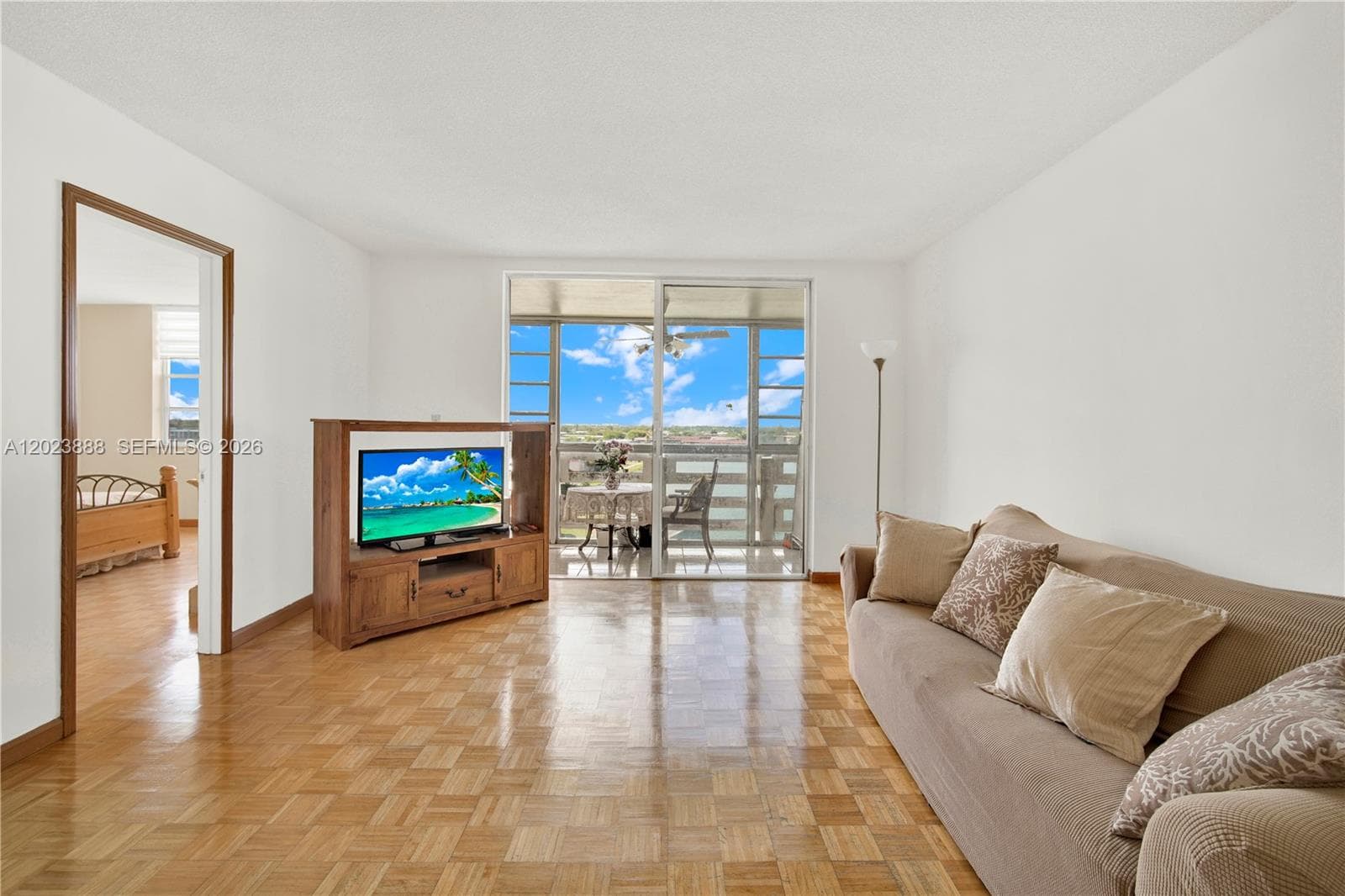 1401 NE Miami Gardens Dr # 889, Miami FL 33179
