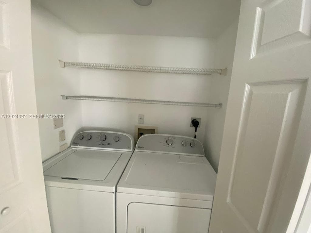 1155 Brickell Bay Dr # 1202, Miami FL 33131