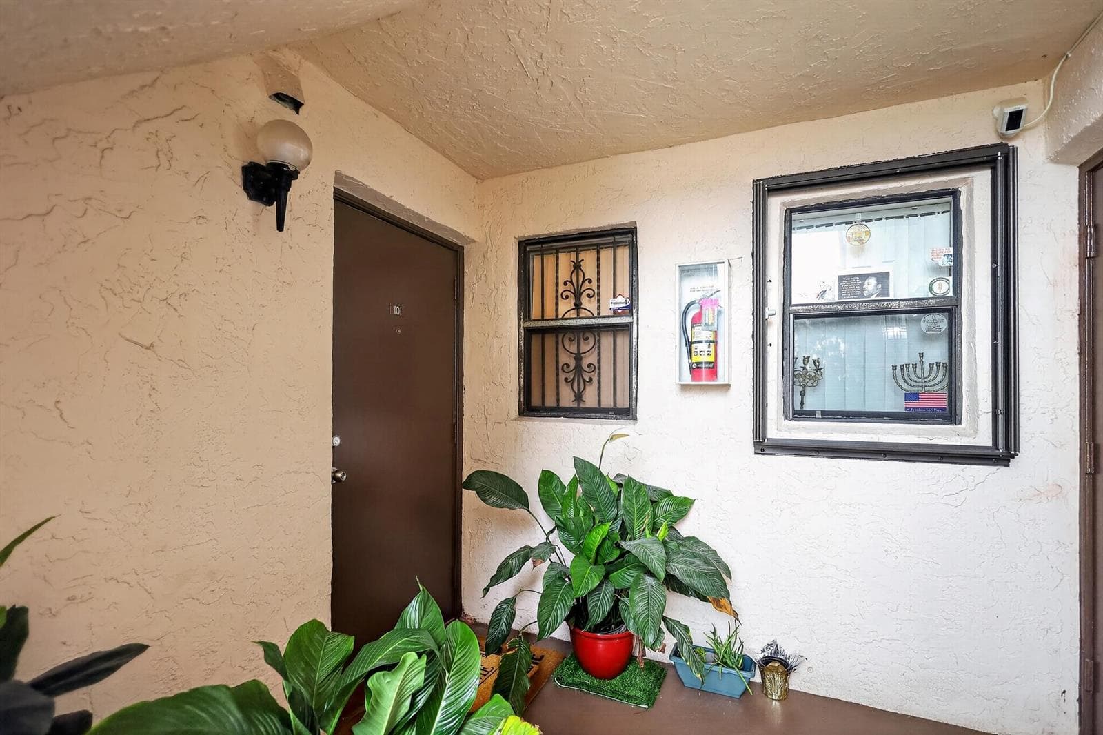 20805 NE 8th Court # 21, Miami FL 33179