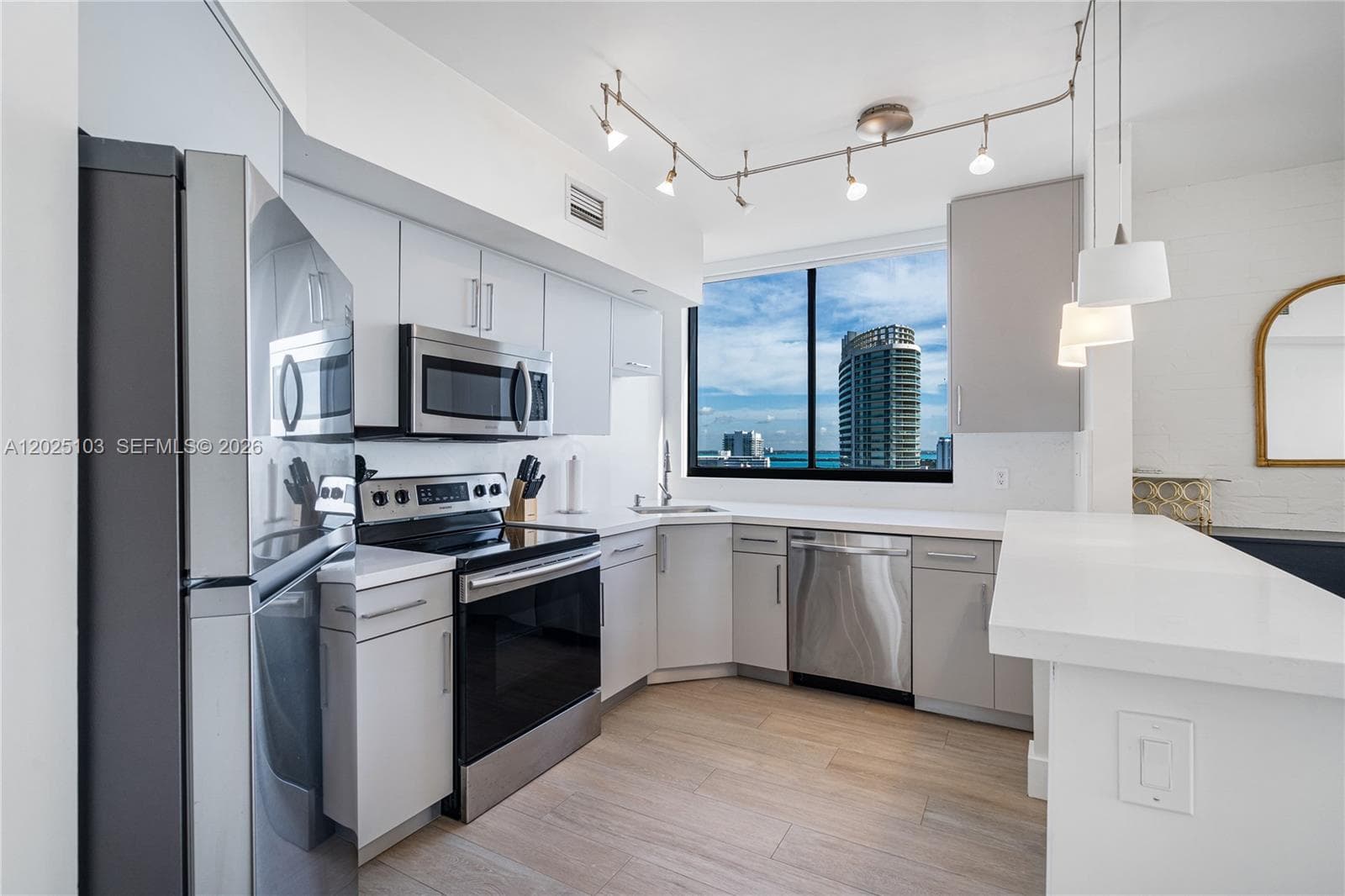 1330 West Ave # 2107, Miami Beach FL 33139