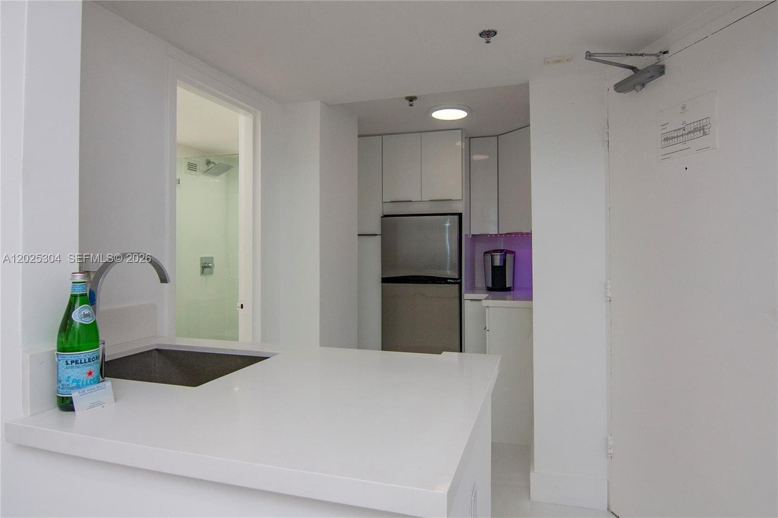5445 Collins Ave # 1730, Miami Beach FL 33140