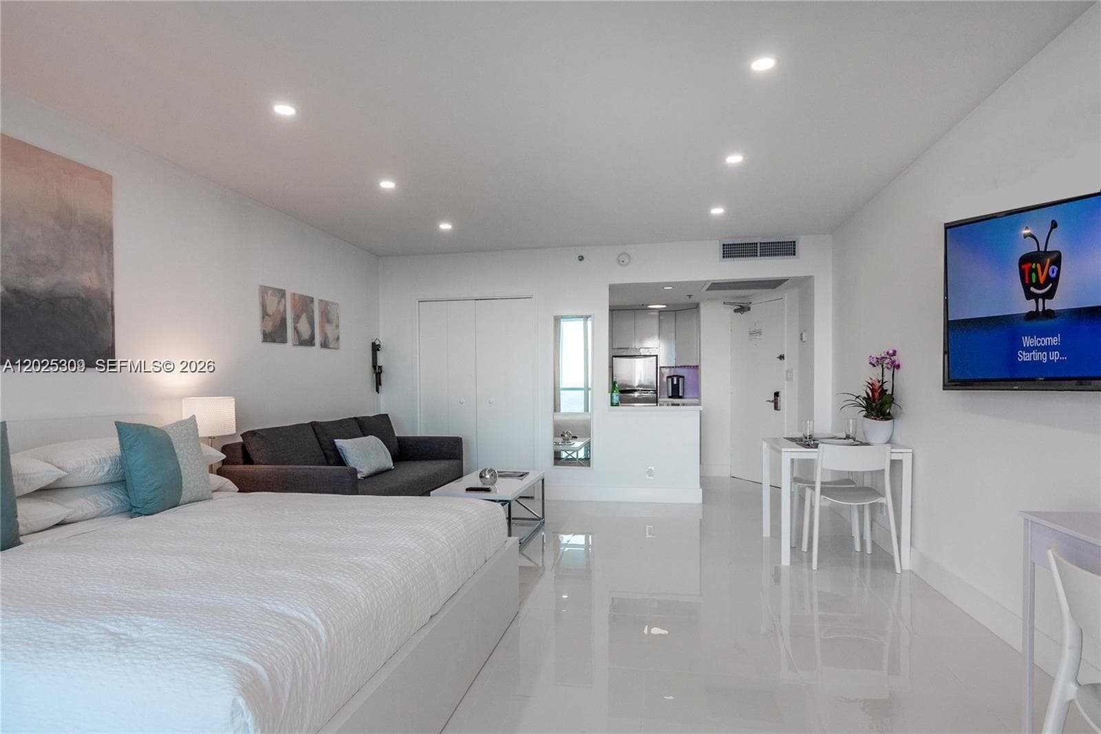 5445 Collins Ave # 928, Miami Beach FL 33140