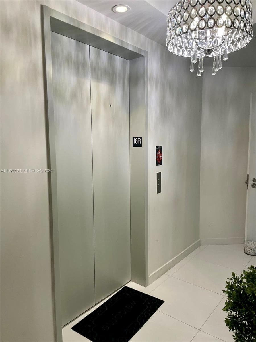 851 NE 1st Ave # 1808, Miami FL 33132