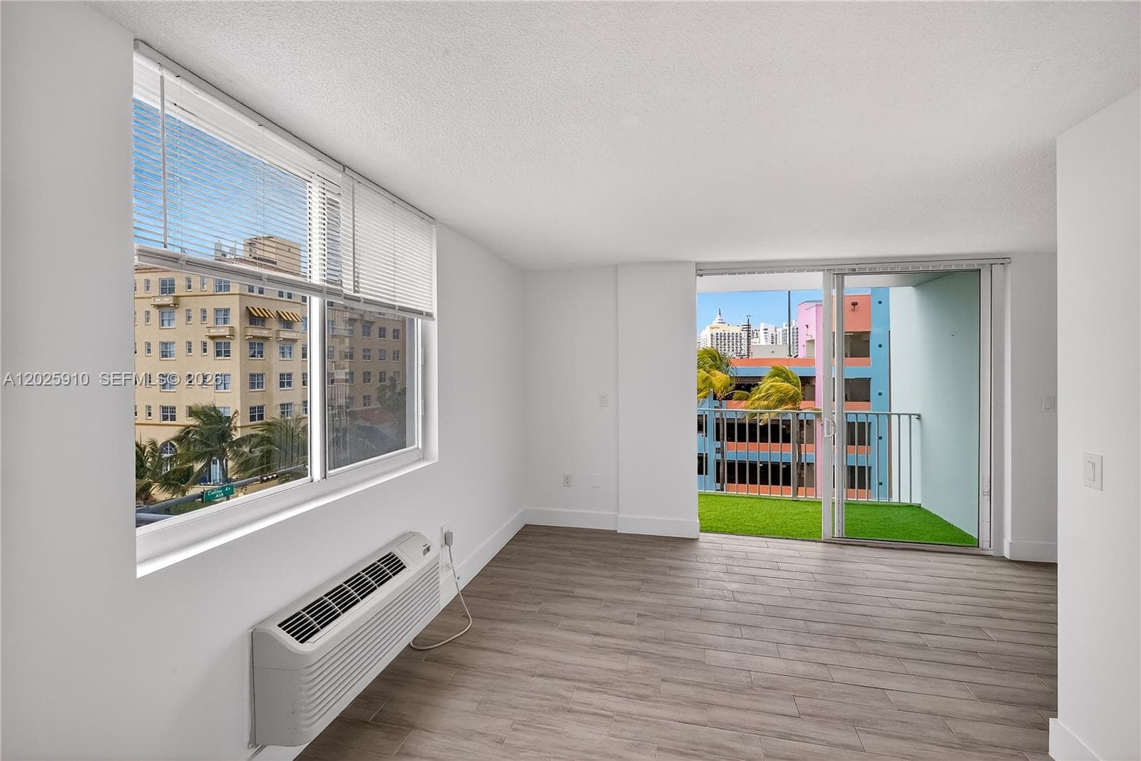 1255 Collins Ave # 504, Miami Beach FL 33139