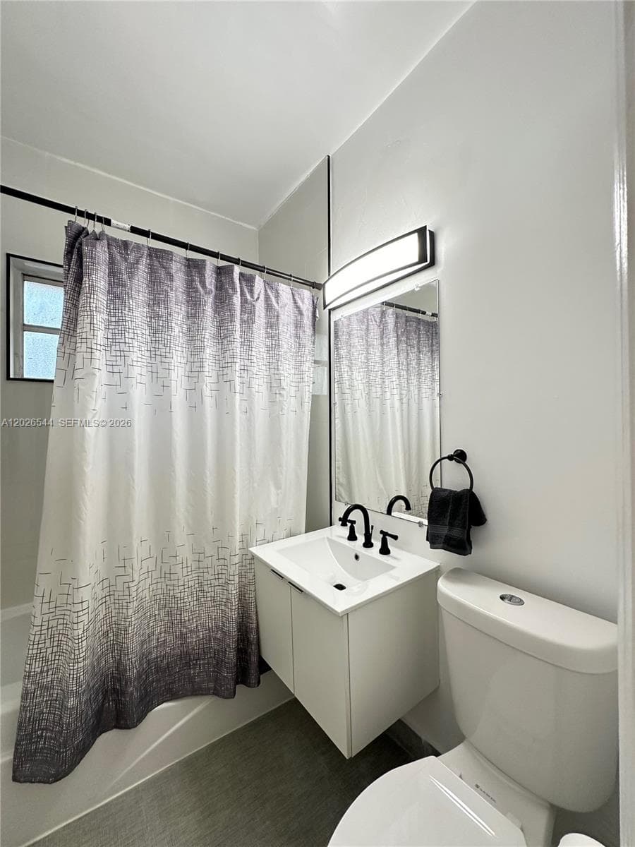 836 10th St # 7, Miami Beach FL 33139