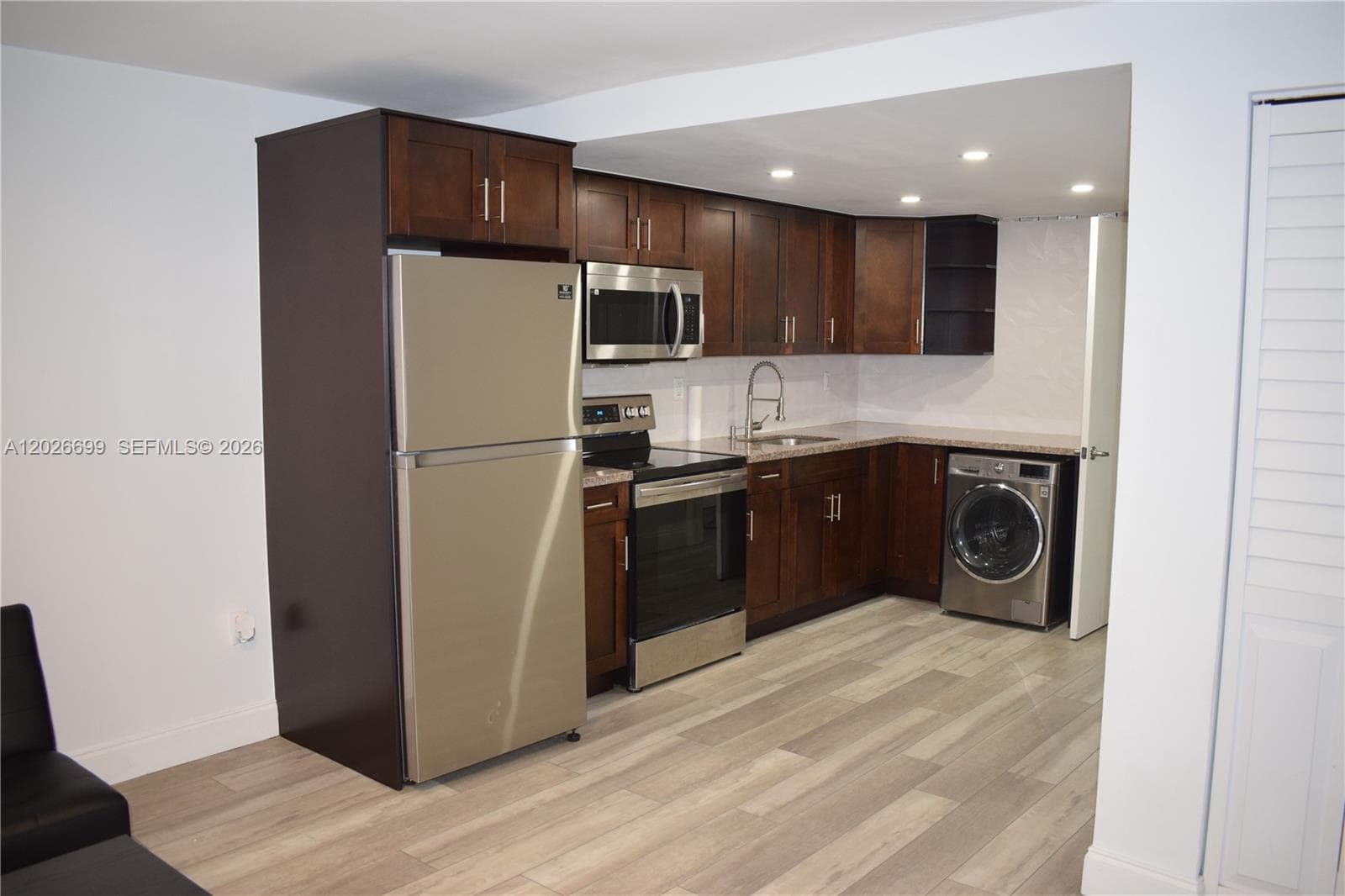 777 SW 9th Ave # 420, Miami FL 33130