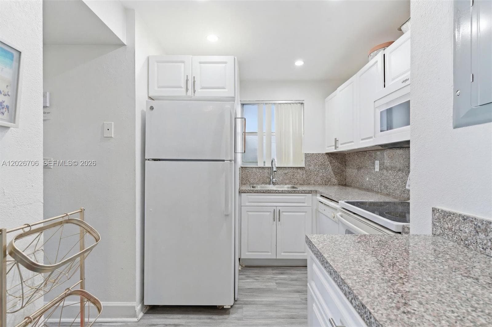 210 Fontainebleau Blvd # 402, Miami FL 33172