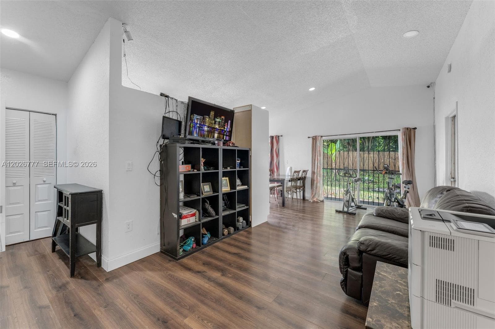 12026 SW 210th St, Miami FL 33177
