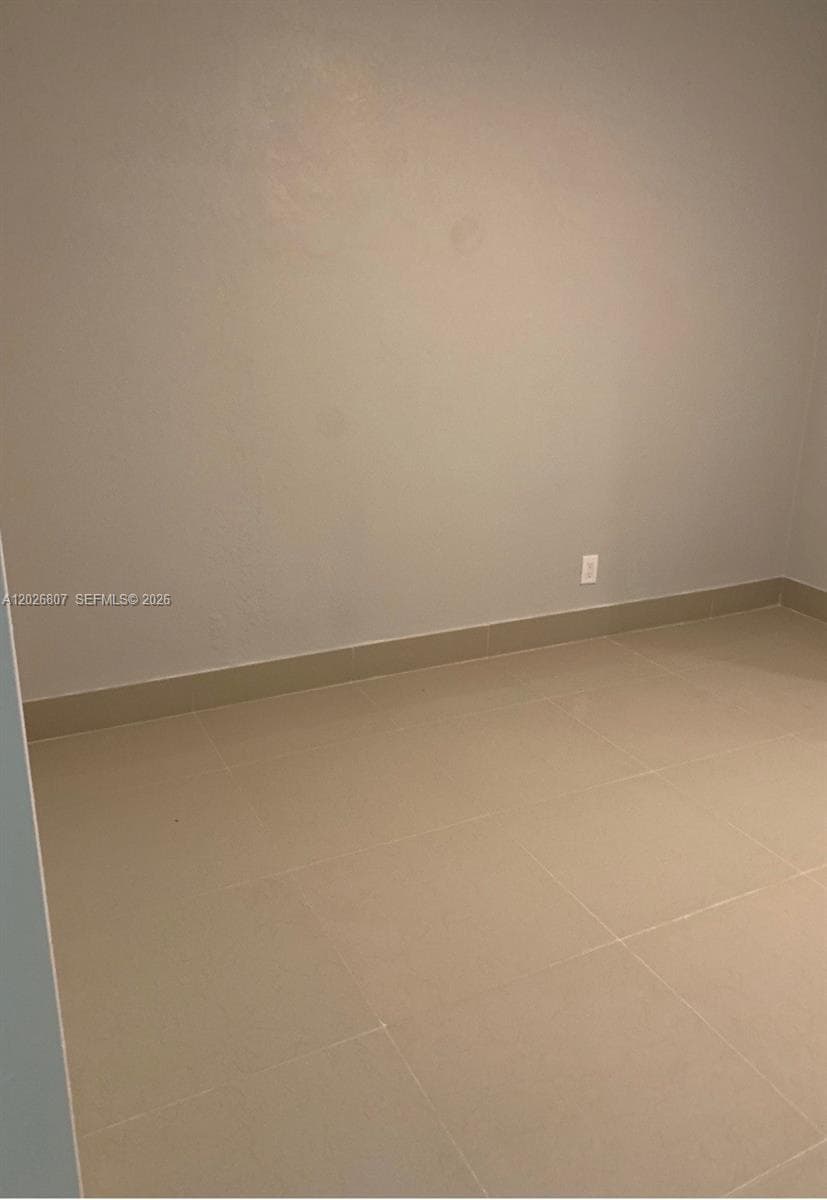 6498 Collins Ave # 41, Miami Beach FL 33141