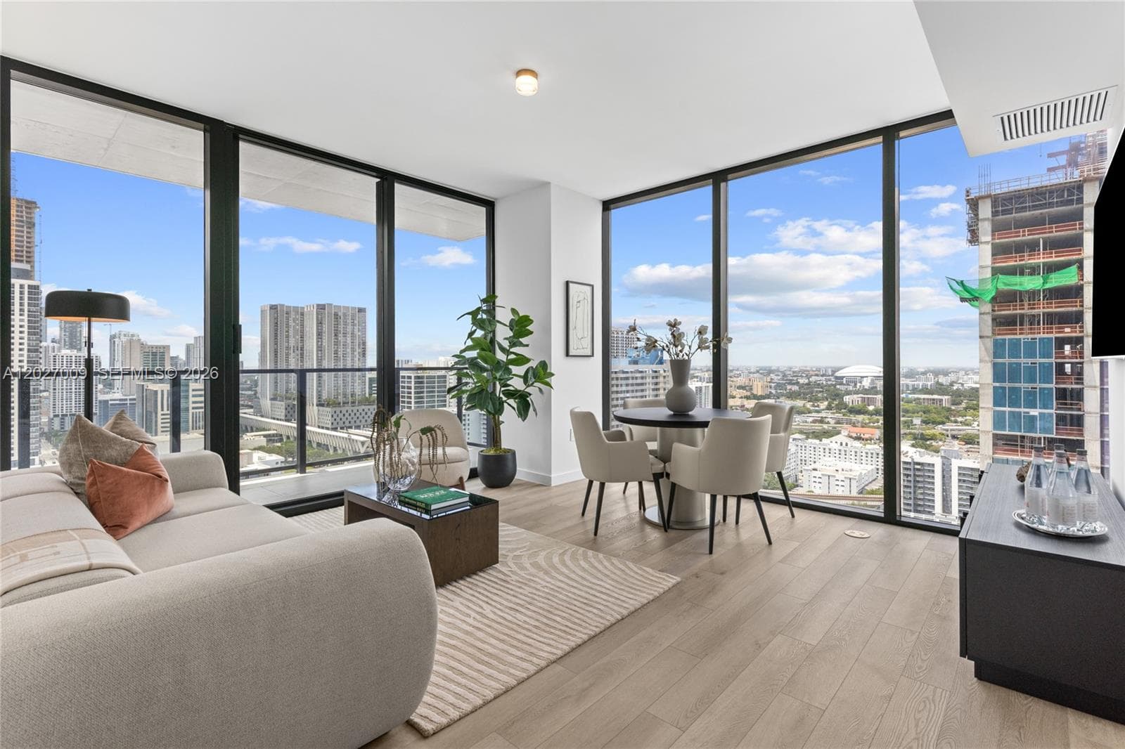 20 NE 11th St # 2910, Miami FL 33132