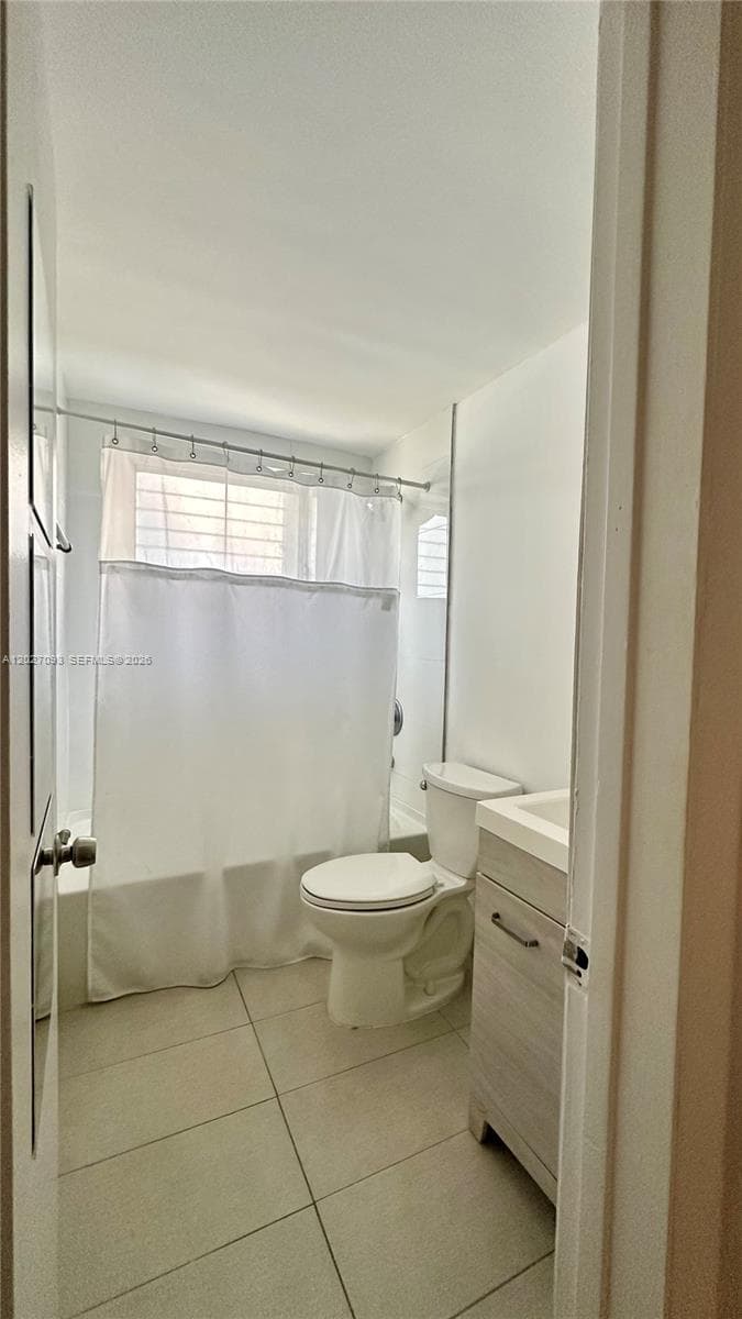 1231 Pennsylvania Ave # 8, Miami Beach FL 33139