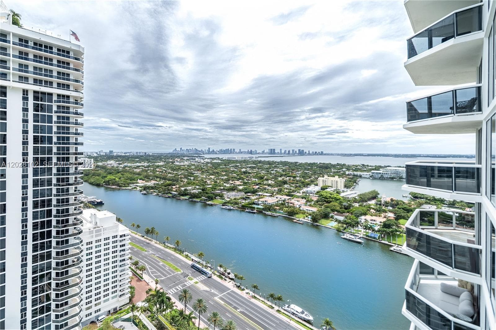 4779 Collins Ave # 3504, Miami Beach FL 33140