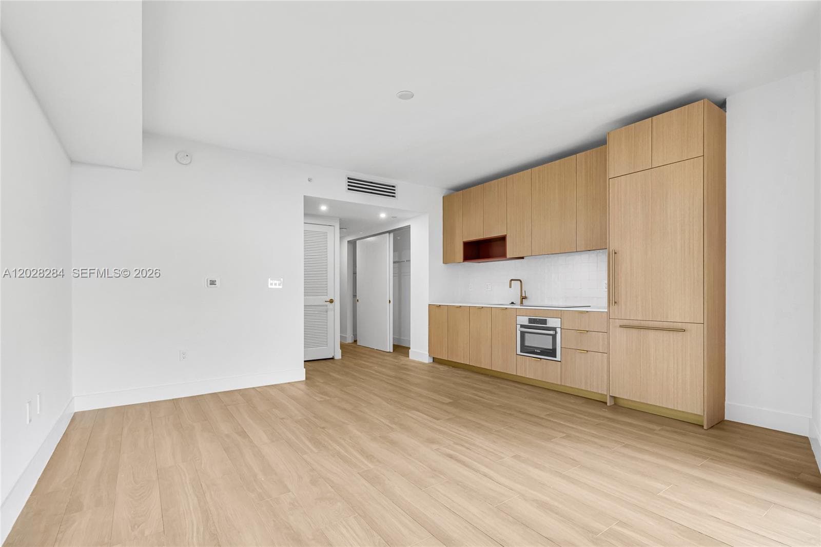 90 NE 32 # 714, Miami FL 33127