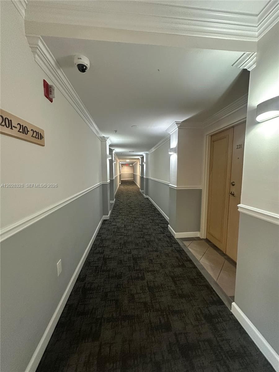 9755 NW 52nd St # 219, Doral FL 33178