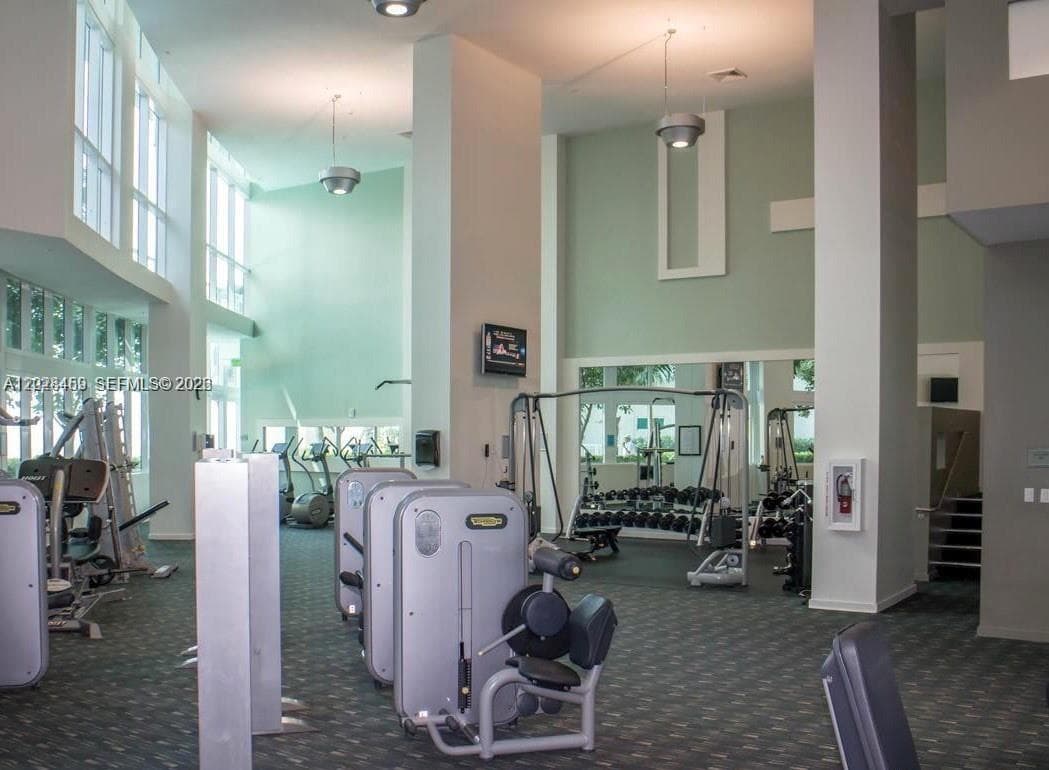 1900 N Bayshore Dr # 2415, Miami FL 33132