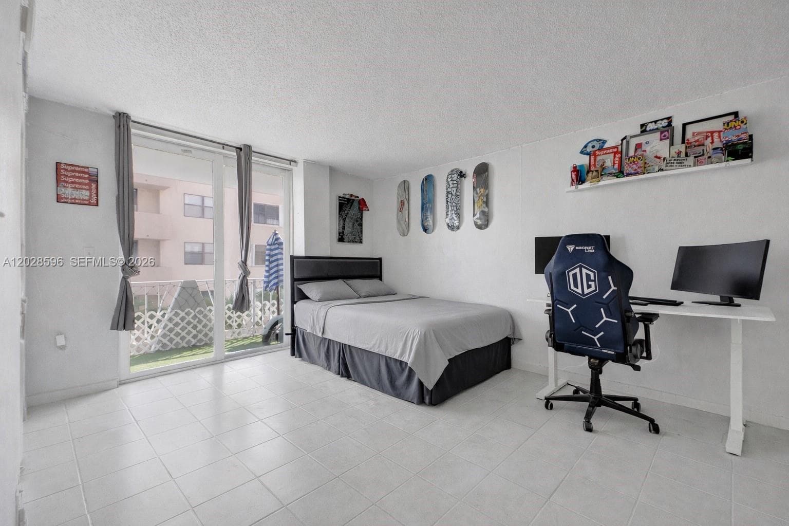 7133 Bay Dr # 305, Miami Beach FL 33141