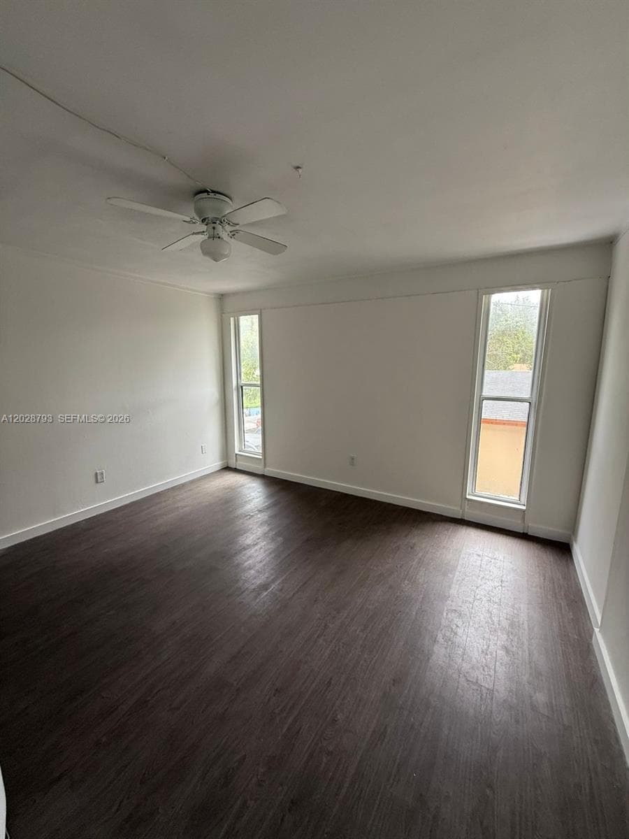 14310 NE 5th Pl, Miami FL 33161
