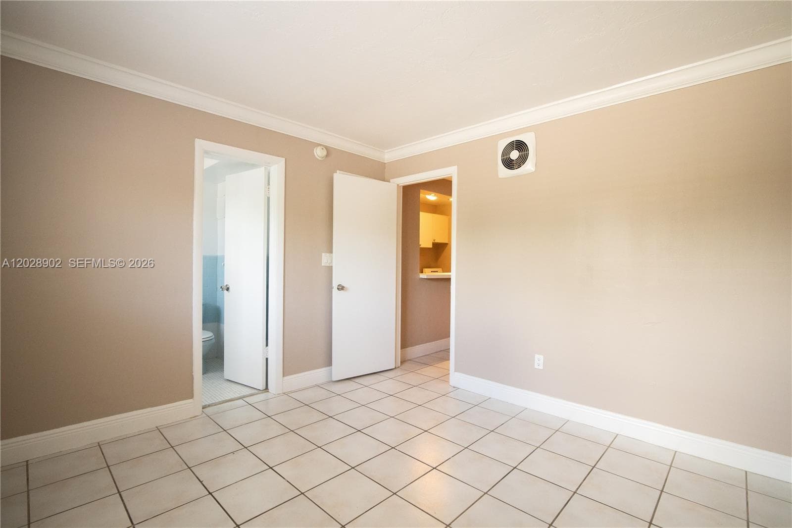 1014 Salzedo St # 101, Coral Gables FL 33134
